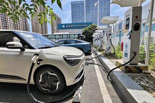 直接补了一个加时赛的半场？蓝军与海鸥的比赛补时长达15分钟